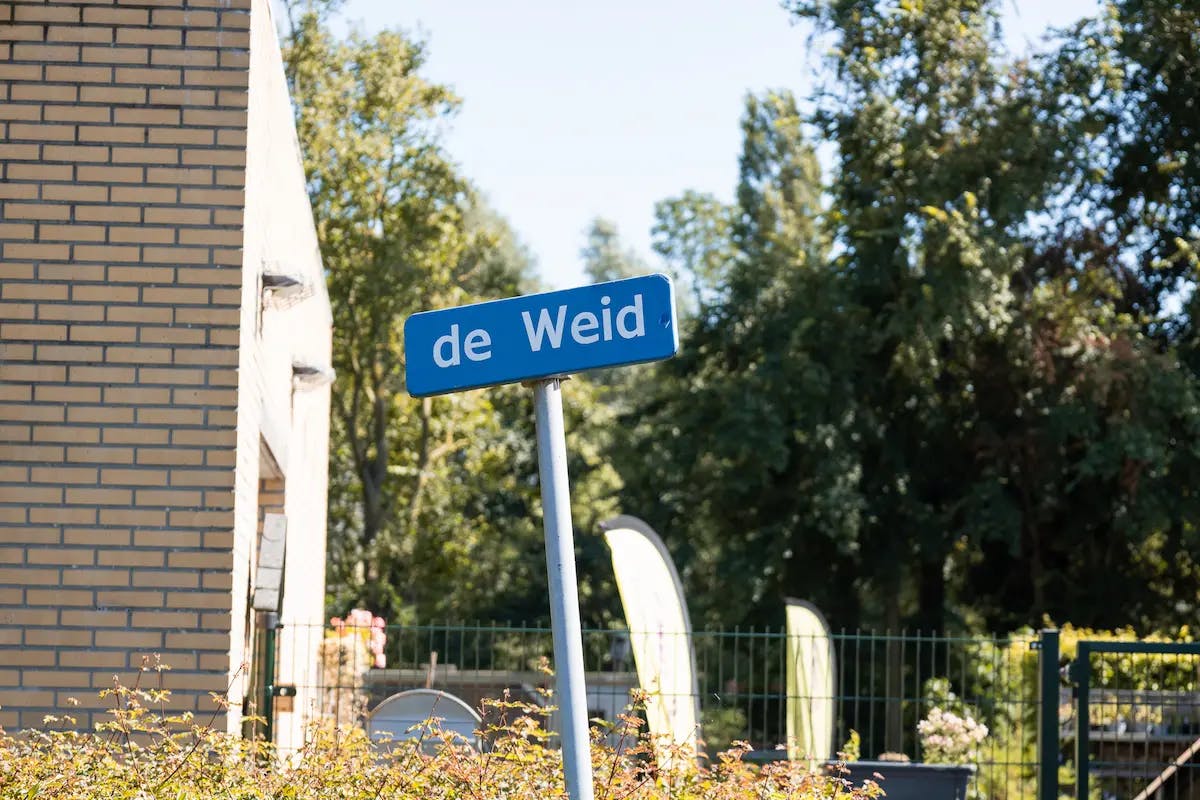 Op deze woningen van de Hartekampgroep krijgen psychologie of social work studenten de kans om praktijkervaring op te doen met een bijbaan in de zorg.