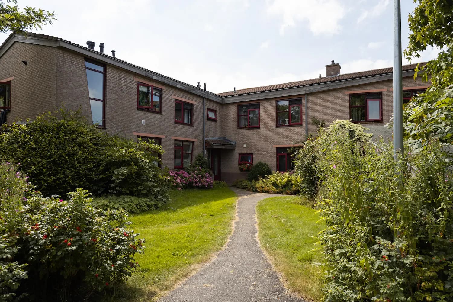 Werken met complex gedrag is een uitdaging voor studenten die geïnteresseerd zijn in het analyseren van gedragingen. Een bijbaan in de zorg bij het Franciscushuis biedt studenten daarvoor de perfecte praktijkervaring.