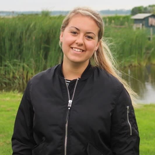 Kimberly studeert psychologie en werk op een woonvoorziening van Ons Tweede Thuis
